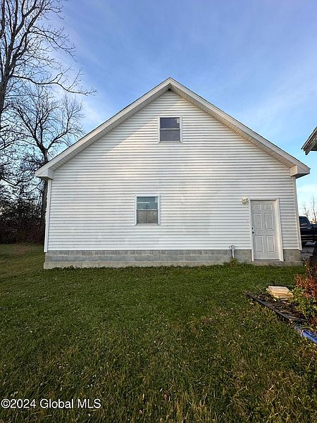 5th image of 4646 State Highway 30