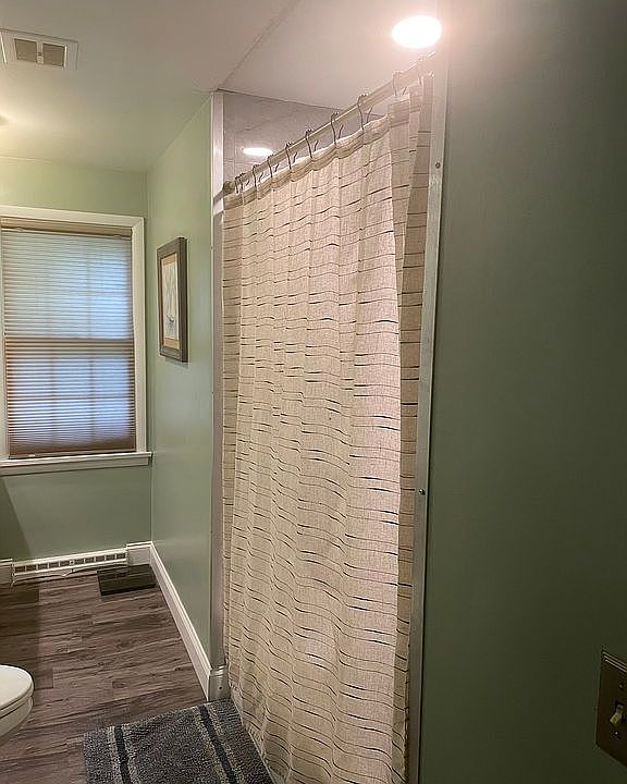 1st image of 4077 Nob Hill Dr