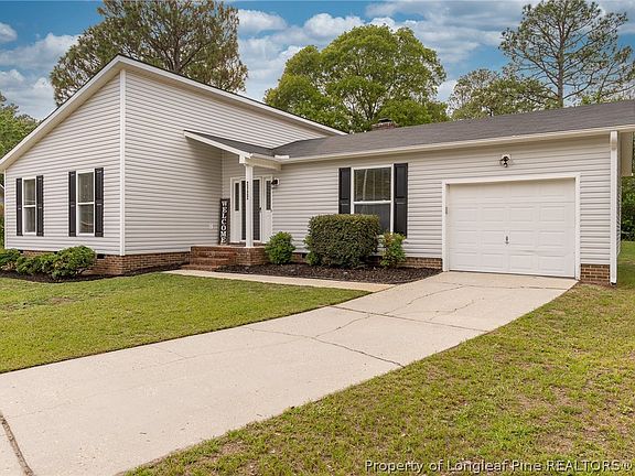 4th image of 2122 Birchcreft Dr