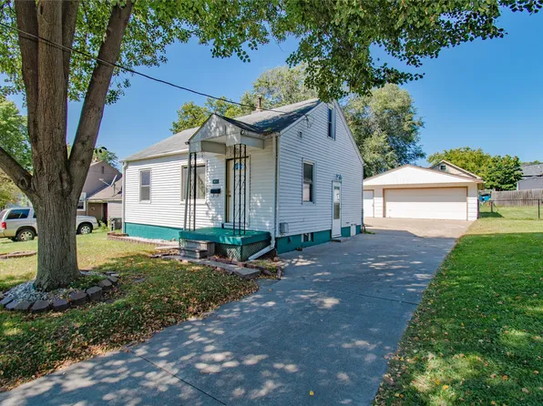 3012 Indianapolis Ave, Des Moines, IA 50317