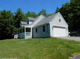 25 Conesca Rd, Raymond, ME 04071