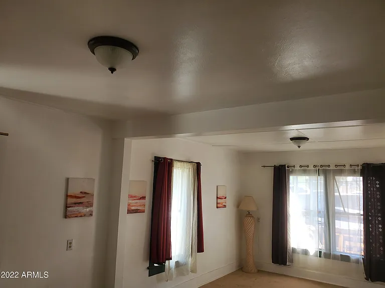 576 N Garfield Rd — Photo 13