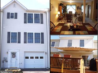 12 Lotus Dr, Martinsburg, WV 25404