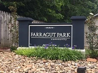 Farragut Park — Photo 20