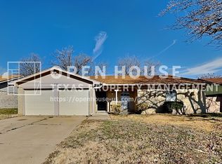 404 Park Center Blvd, Saginaw, TX 76179