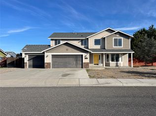 5721 Salem Dr, Pasco, WA 99301