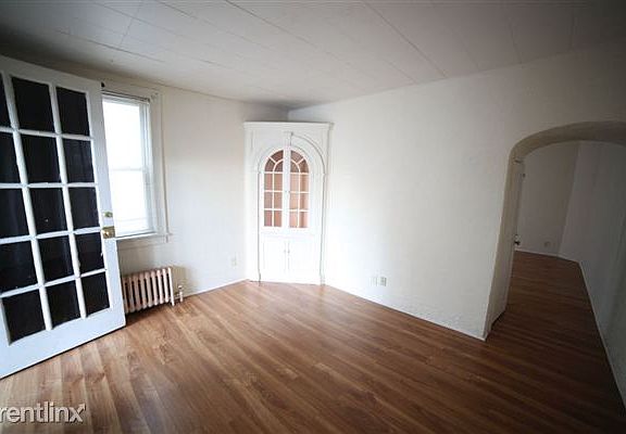 1st_room