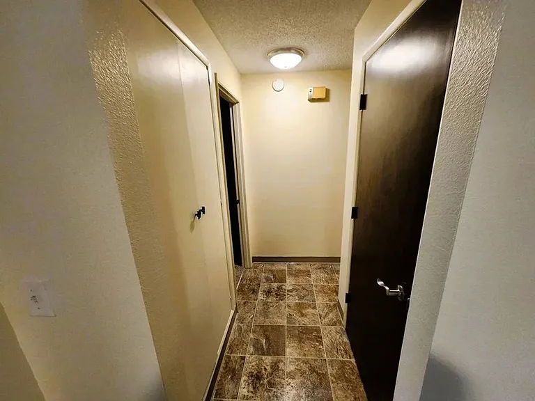 Nell Anna Court — Photo 9