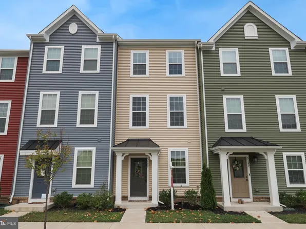 5147 Penn St, Bealeton, VA 22712