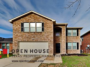 3411 Lipizzan Dr, Denton, TX 76210