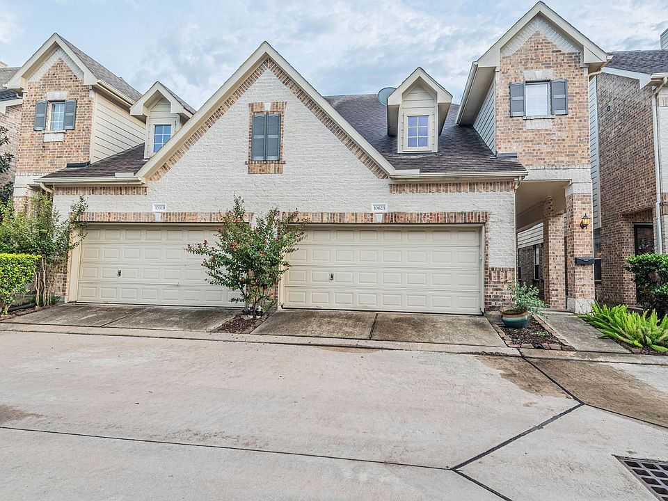 1st image of 10623 Wallingford Pl
