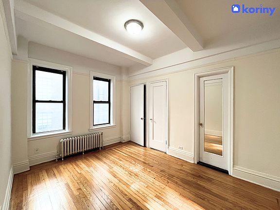 4th image of 155 E 52nd St APT 9J