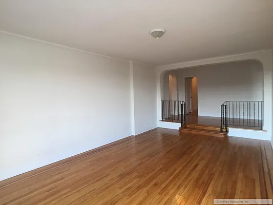 Rented by Sovereign Associates | media 25