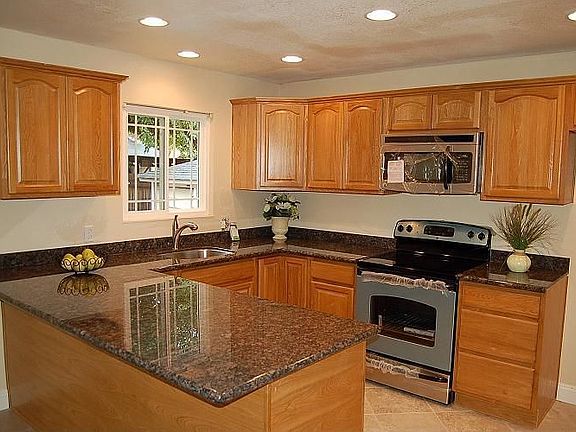 3rd image of 133 Kearney Way