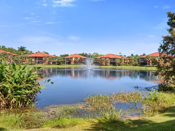 6433 Legacy Cir APT 1301, Naples, FL 34113