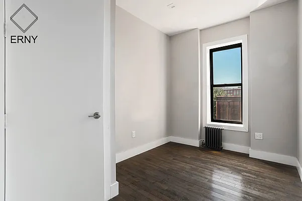 Rented by ERNY LLC | media 6