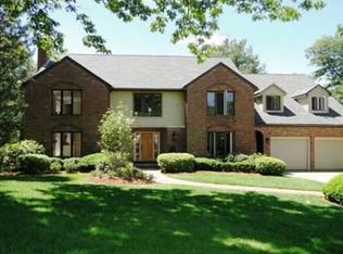 54 Cranmore Rd, Wellesley, MA 02481