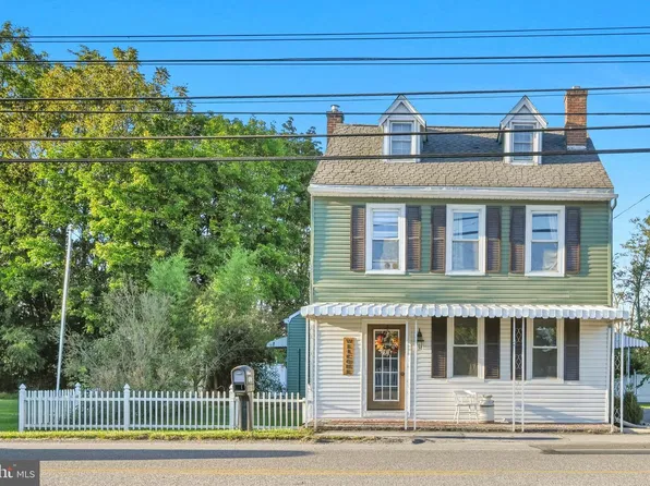 717 W Main St, Annville, PA 17003