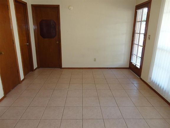 5th image of 10911 Yogi Berra Dr