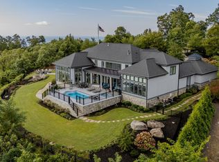 105 The Cliffs Pkwy, Landrum, SC 29356