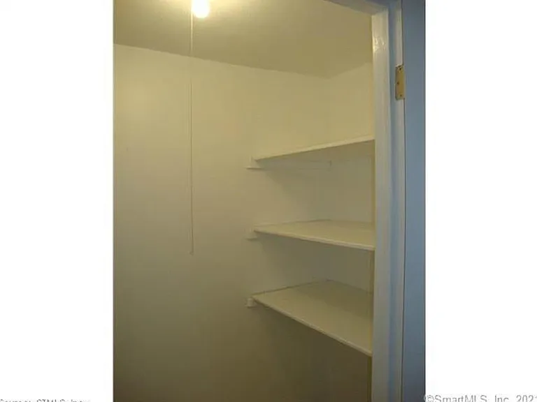 14 Redbud Ln — Photo 1