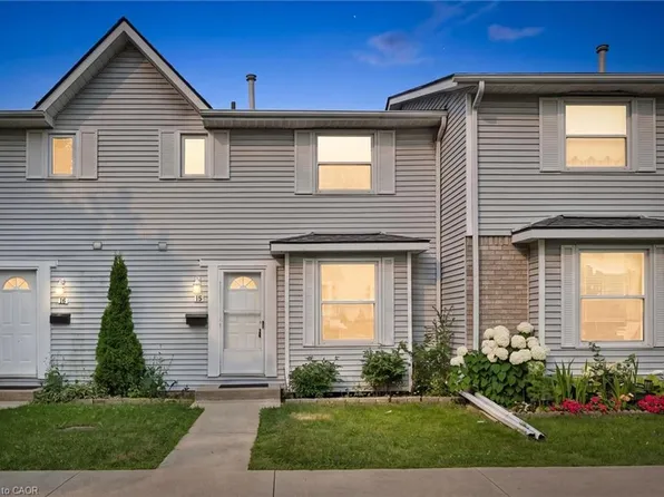 265 Williamsburg Rd #15, Kitchener, ON N2E 3H1