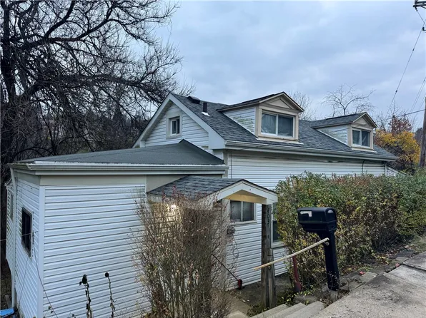 403 E Willock Rd, Pittsburgh, PA 15227