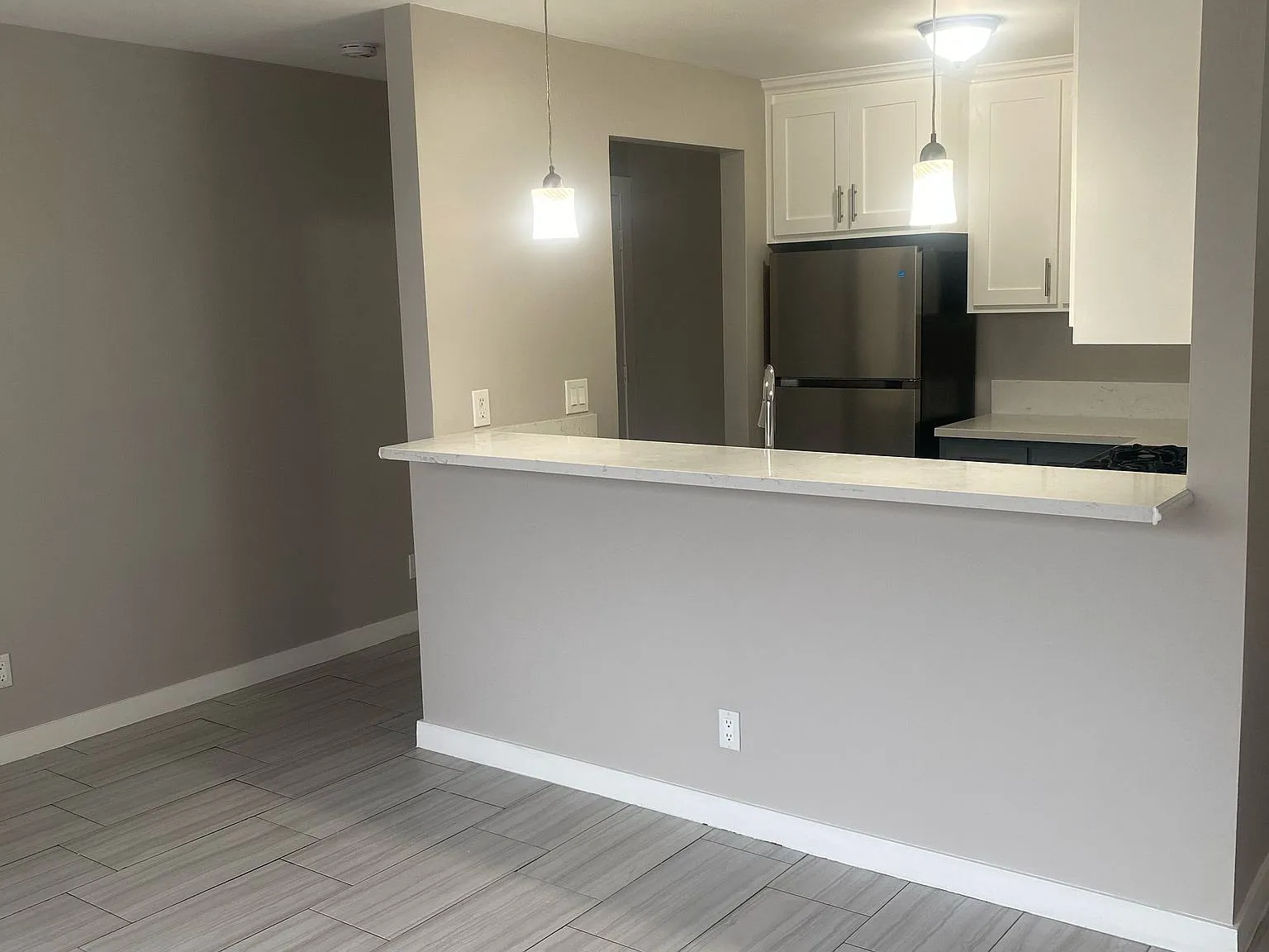 1736 Workman St — Photo 4