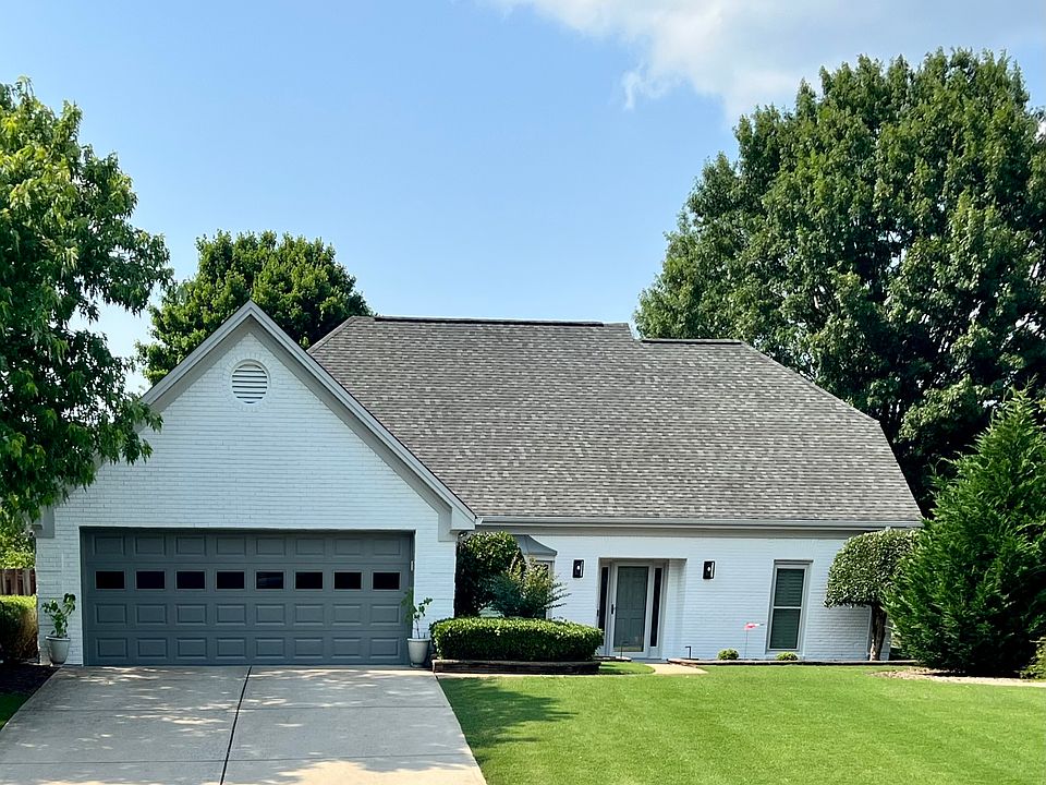 1st image of 205 Kinderhill Ct