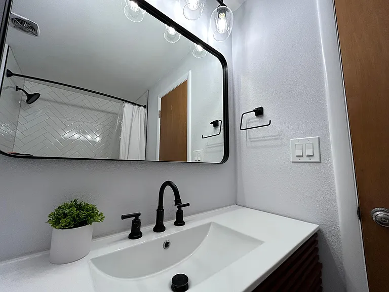 2759 S Depew St — Photo 18