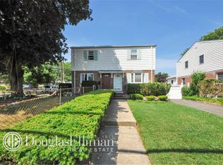 8748 Little Neck Pkwy, Floral Park, NY 11001