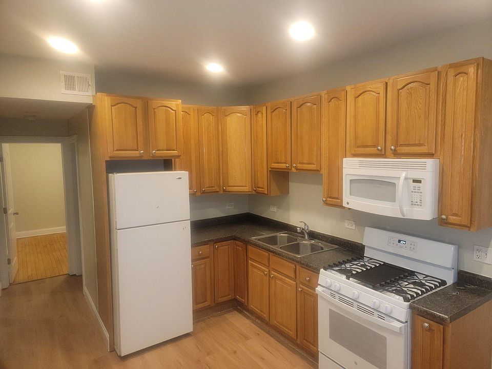 1st image of 1932 N Keeler Ave #1