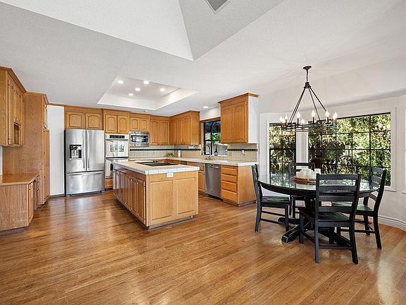 5th image of 400 Eastin Drive