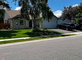 304 Mindy Ln, Montrose, MN 55363