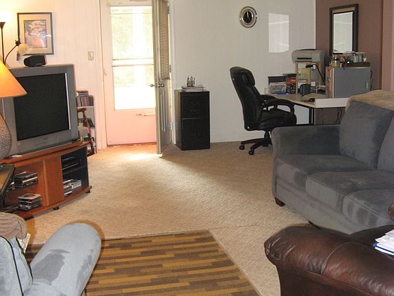 4th image of 5669 Whitehaven Ave