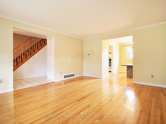 5th image of 334 Rimilton Ave