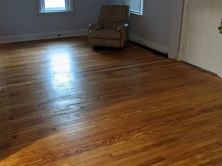 83 Kells Ave #1 — Photo 19