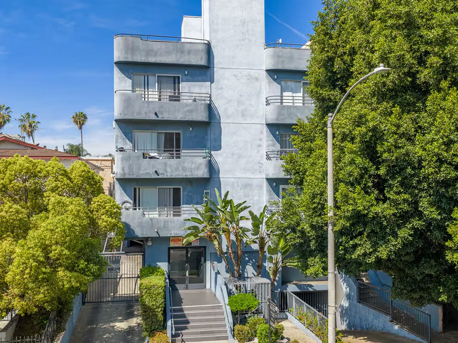 Electro Apartments — Photo 4