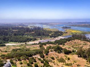 117 Hidden Valley Rd, Royal Oaks, CA 95076