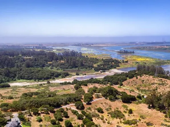 117 Hidden Valley Rd, Royal Oaks, CA 95076