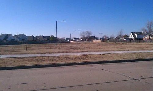 2nd image of 1611 SW 23rd St
