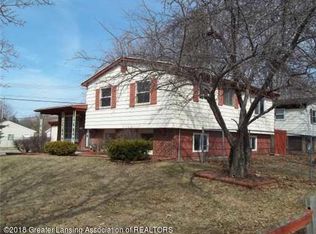 4323 Brighton Dr, Lansing, MI 48911