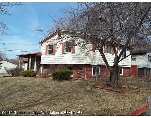 4323 Brighton Dr photo 1