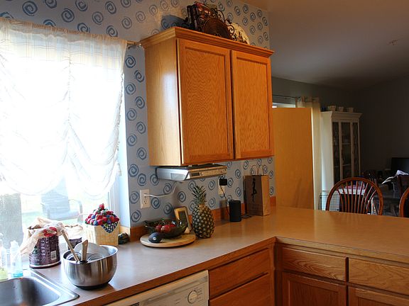 5th image of 2410 Bellanca Ct