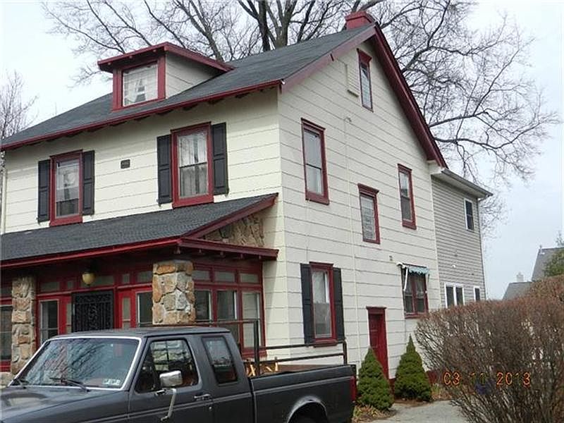2nd image of 13 Montgomery Ave