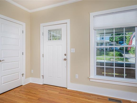 4th image of 2228 Willowgrove Ave