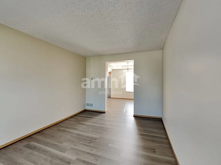 8510 Reynoldswood Dr — Photo 7