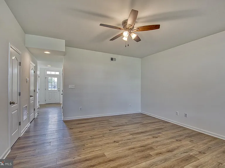 54 Melsonby Dr — Photo 10