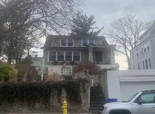 38 Burritt Ave, Norwalk, CT 06854