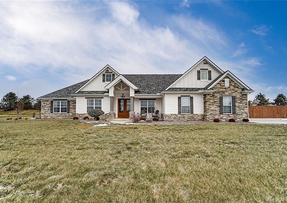 1st image of 7609 N Brookstone Pl